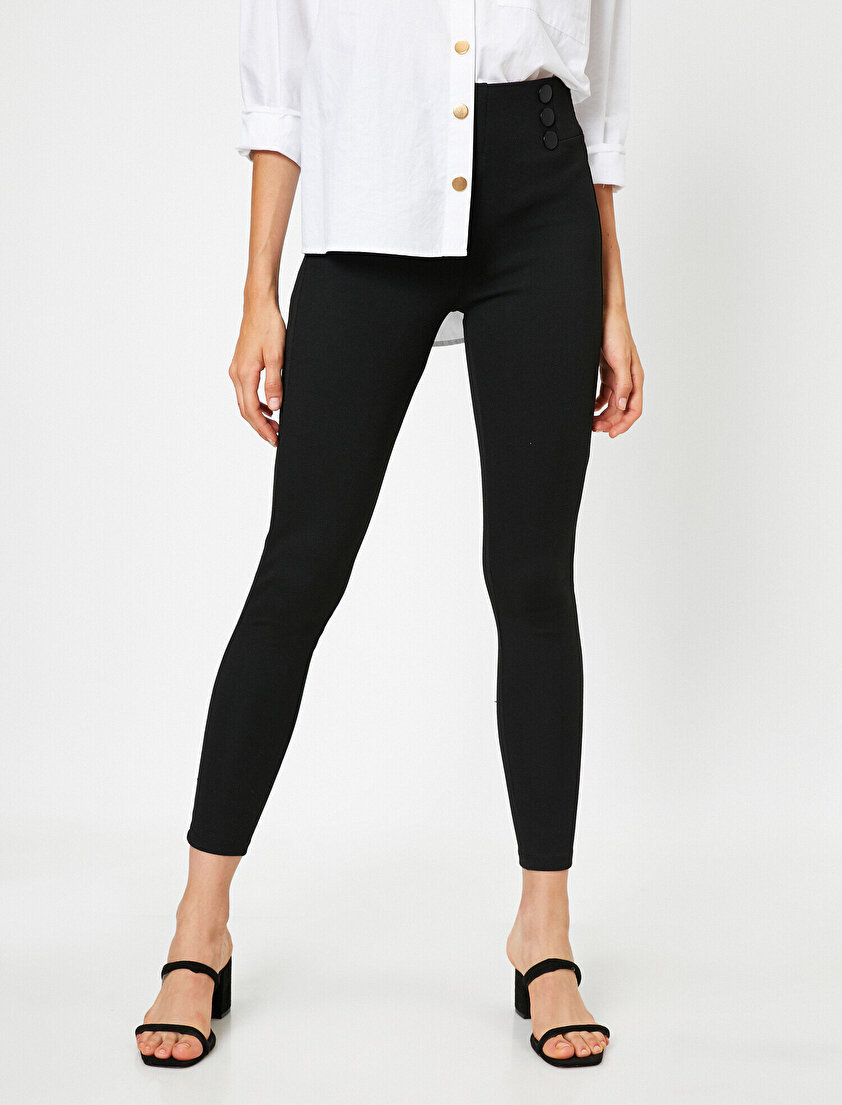 Düğme Detaylı Lastikli Tayt