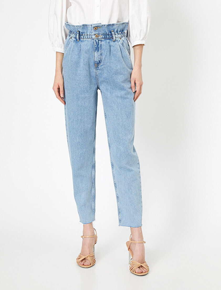 Düğme Detaylı Jean Pantolon