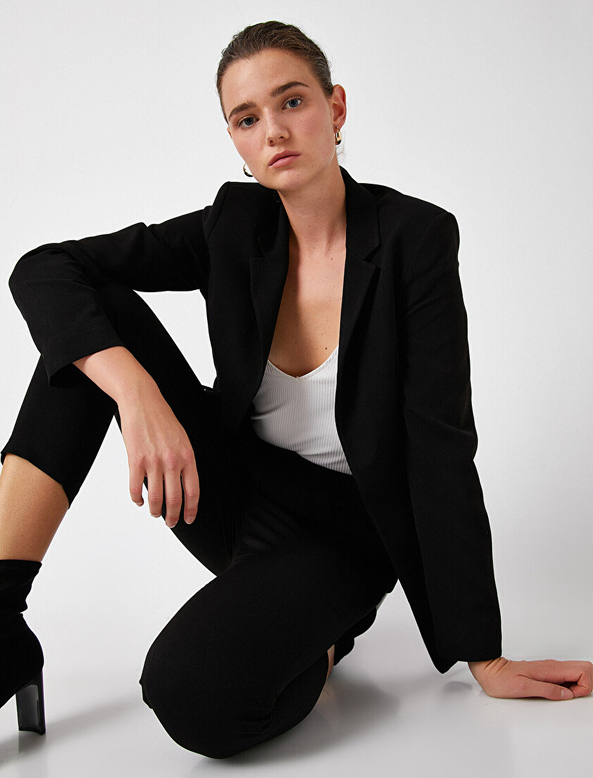 Cep Detaylı Uzun Ceket