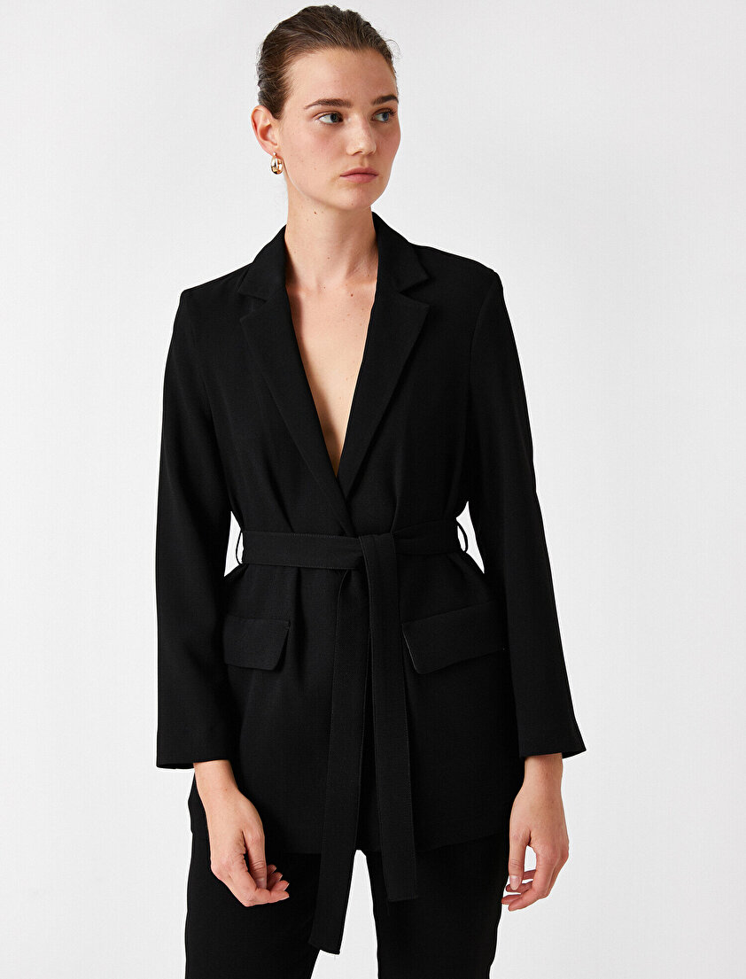 Kuşak Detaylı Cepli Ceket