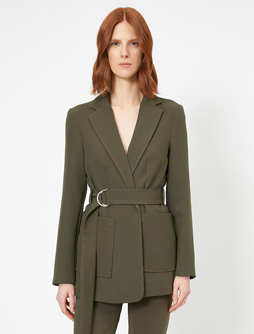 Kemer Detaylı Blazer Ceket