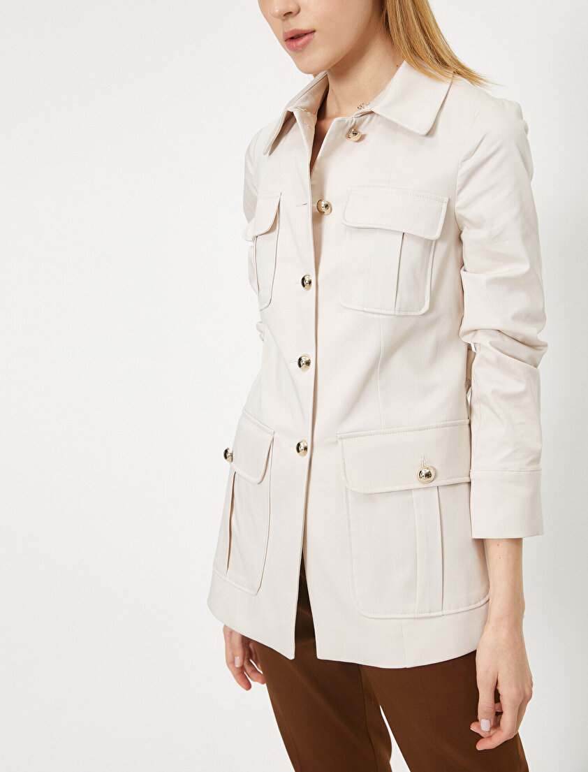 Cep ve Düğme Detaylı Uzun Blazer