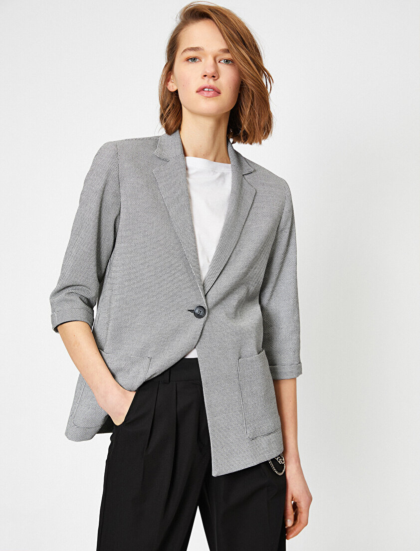 Kolu Katlamalı Ceket