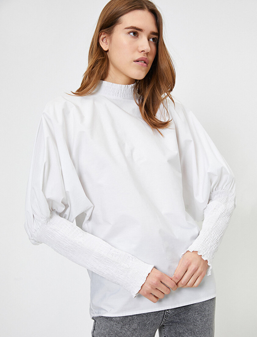 Balon Kollu Dik Yakalı Bluz