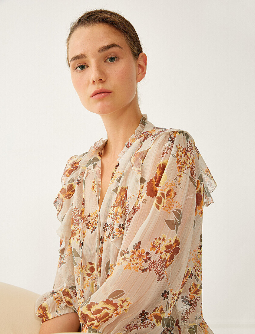 Çiçek Desenli Yaka Bağlamalı Uzun Kollu Fırfır Detaylı Gömlek