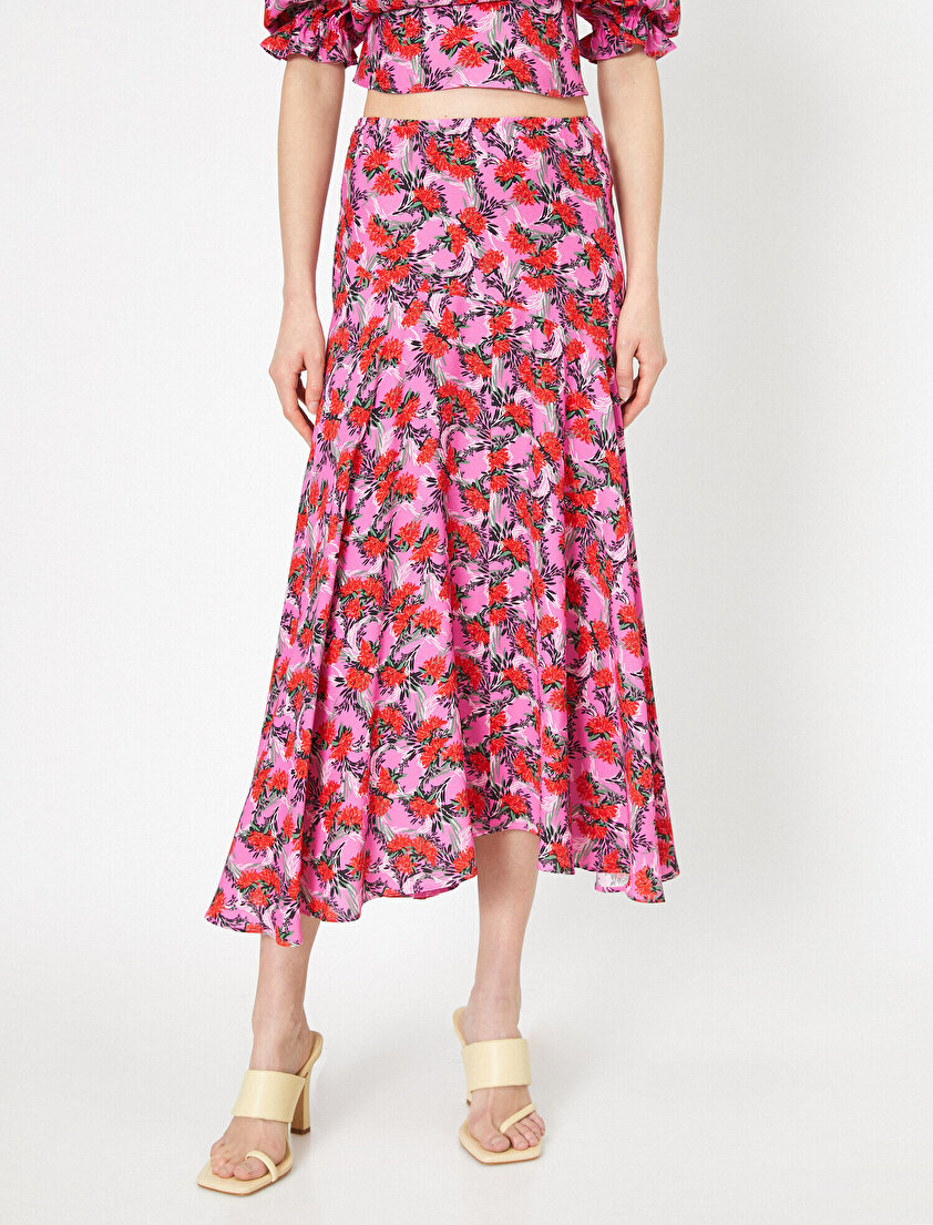 Skirtly Yours Styled by Melis Ağazat Desenli Etek