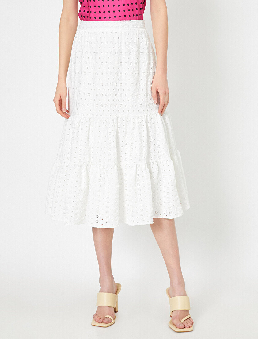 Skirtly Yours Styled by Melis Ağazat Fırfır Detaylı Etek