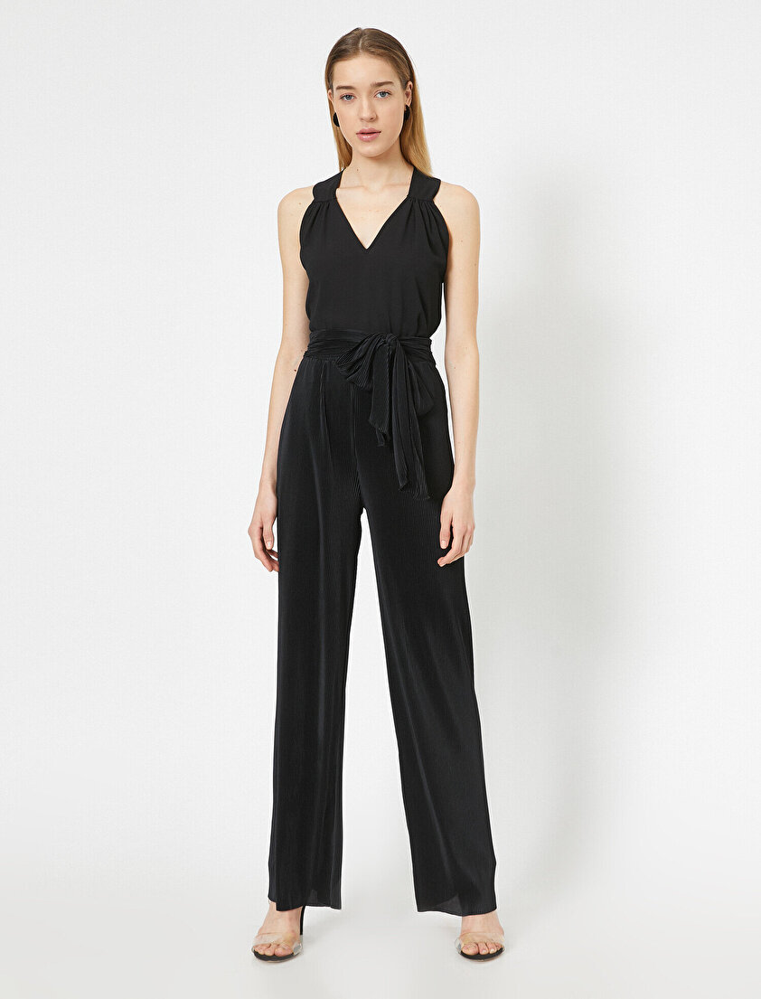 Yüksek Bel Geniş Paça Kuşak Detaylı Pantolon