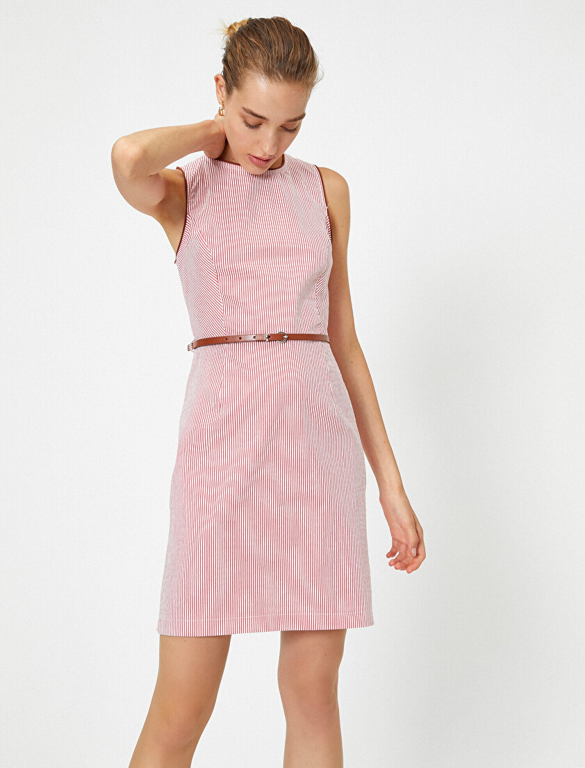  Bisiklet Yaka Kemerli Çizgili Midi Elbise