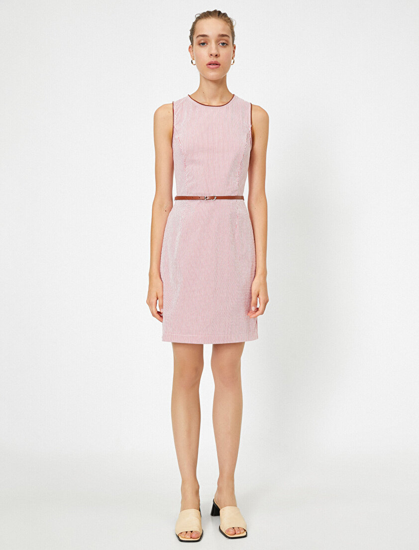  Bisiklet Yaka Kemerli Çizgili Midi Elbise
