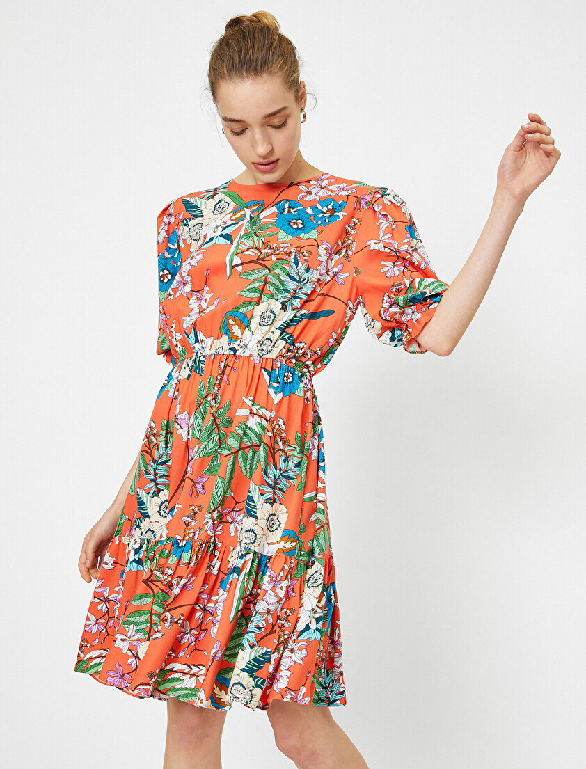 Bisiklet Yaka Kısa Kollu Beli Büzgülü Çiçek Desenli Elbise