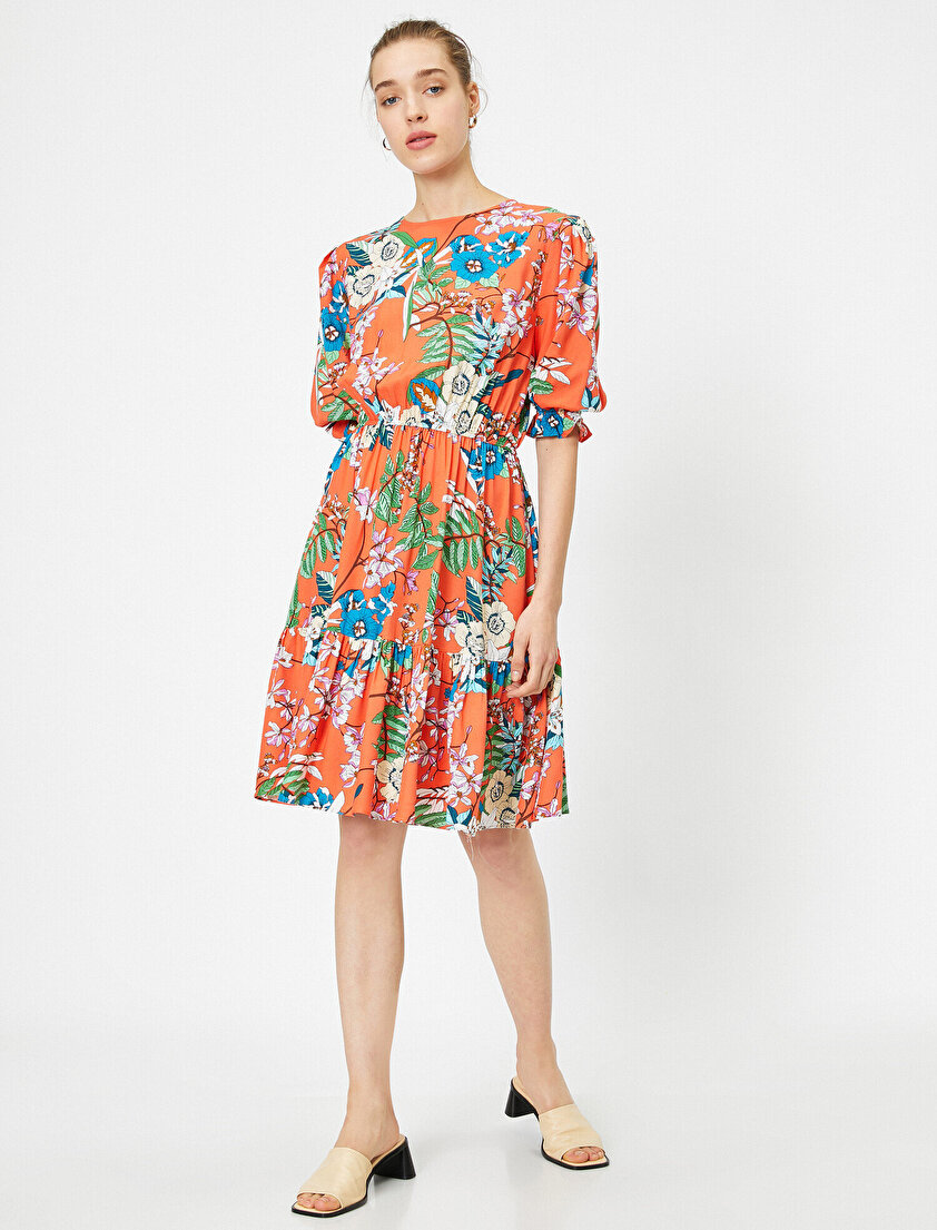 Bisiklet Yaka Kısa Kollu Beli Büzgülü Çiçek Desenli Elbise