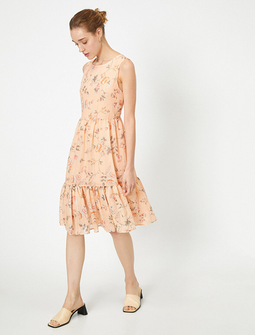 Çiçek Desenli Midi Elbise