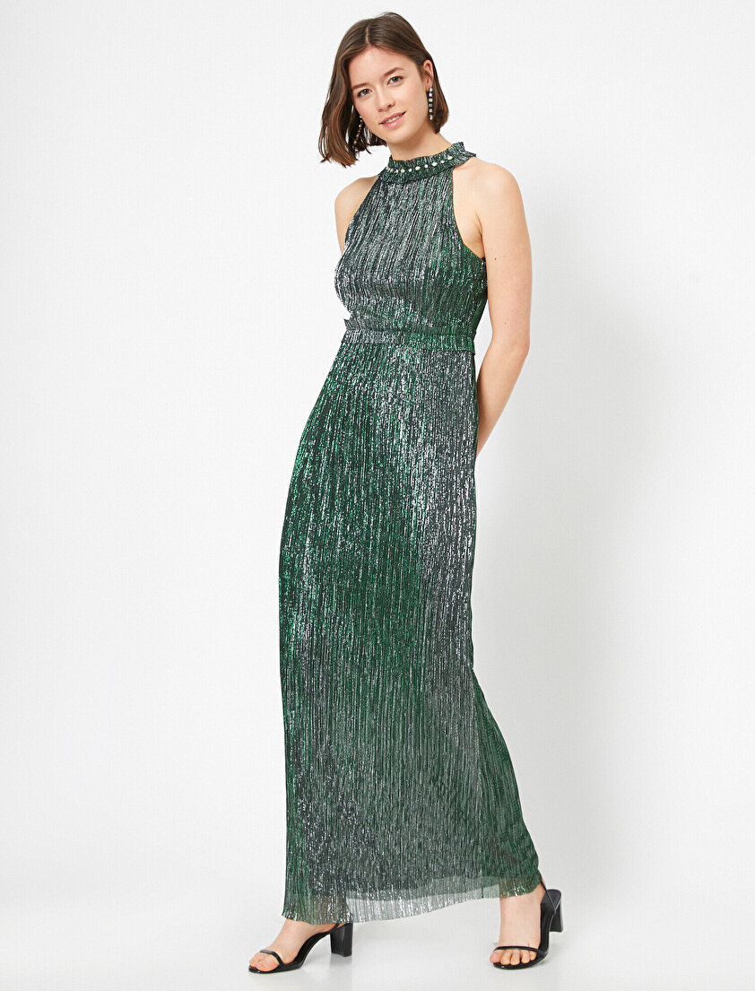 Metalik Tül Fırfır ve Taş Detaylı Halter Yaka Uzun Abiye Elbise