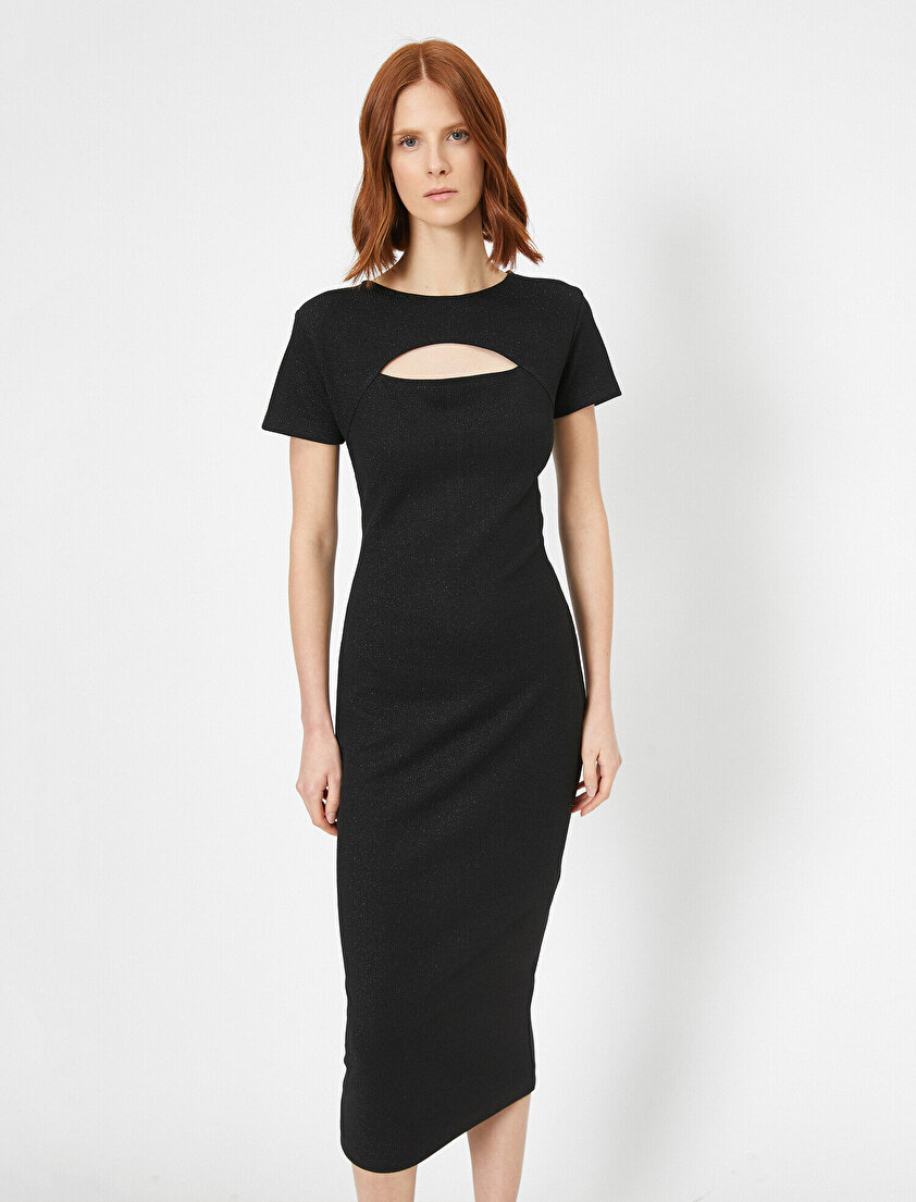 Simli Göğüs Pencere Detaylı Kısa Kollu Midi Boy Elbise