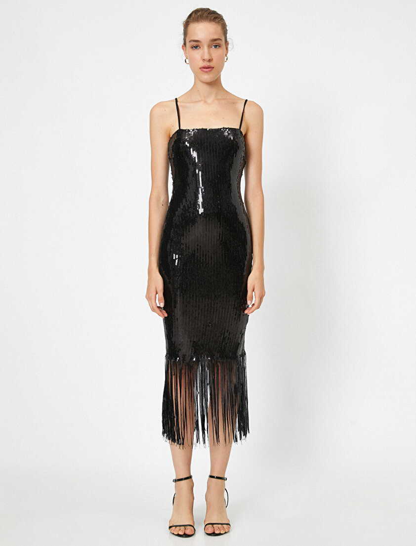 İnce Askılı Pullu Püsküllü Elbise