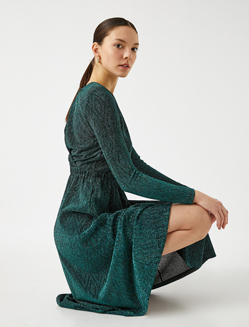 Metalik Bel Büzgülü Volanlı Kruvaze Abiye Elbise