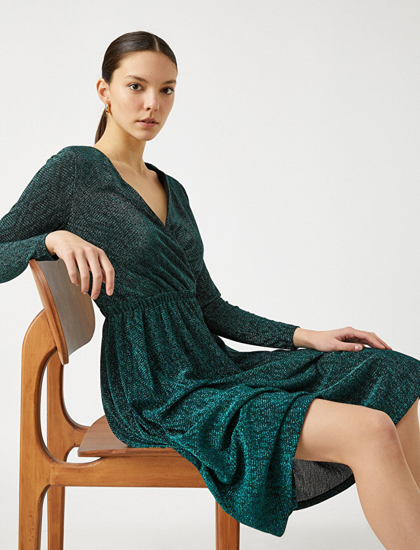 Metalik Bel Büzgülü Volanlı Kruvaze Abiye Elbise