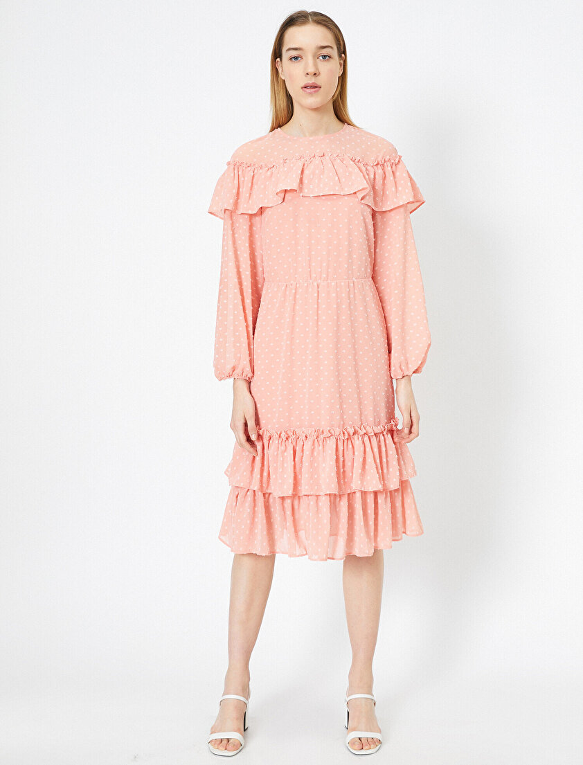 Etek Ucu Kat Volanlı Uzun Kollu Midi Elbise