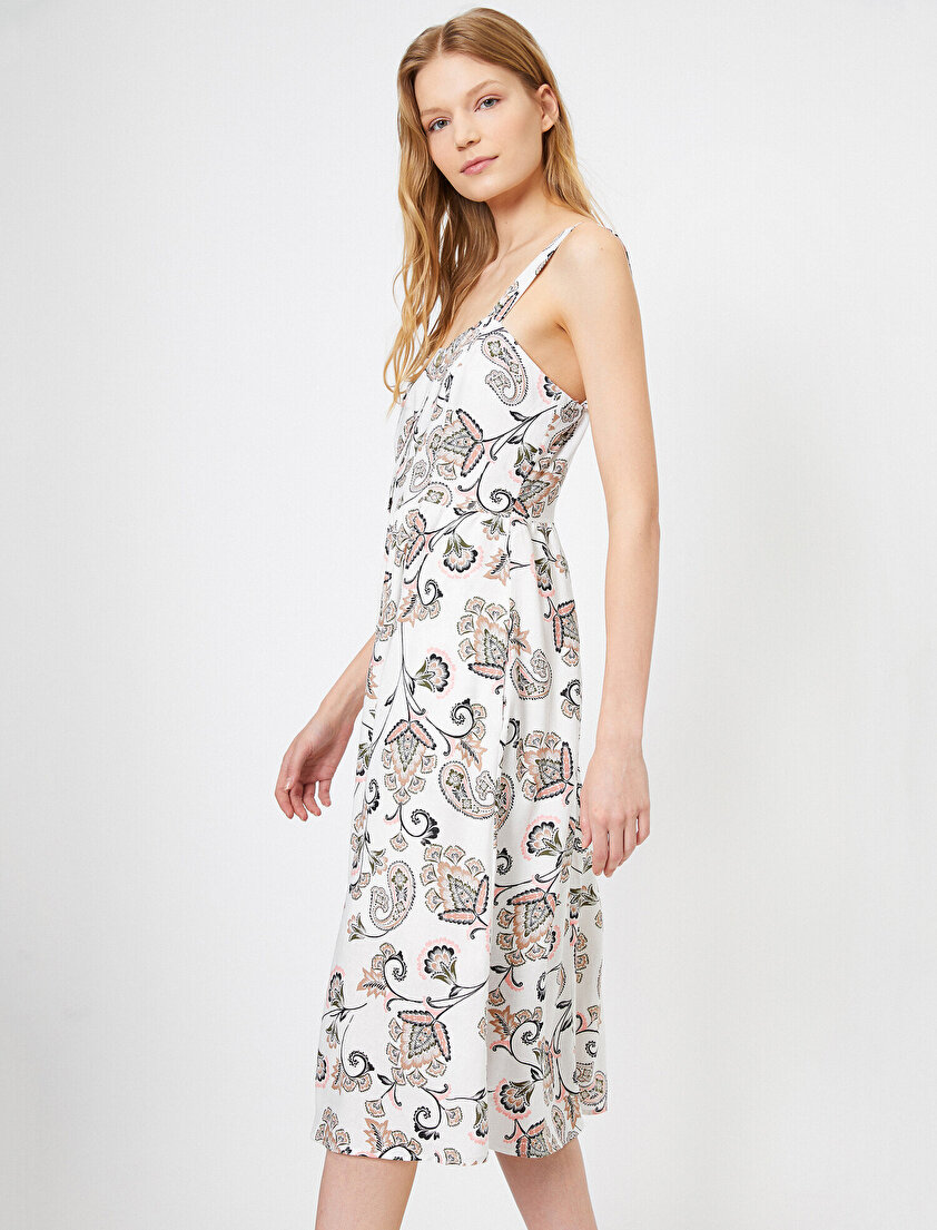 Desenli Keten Elbise