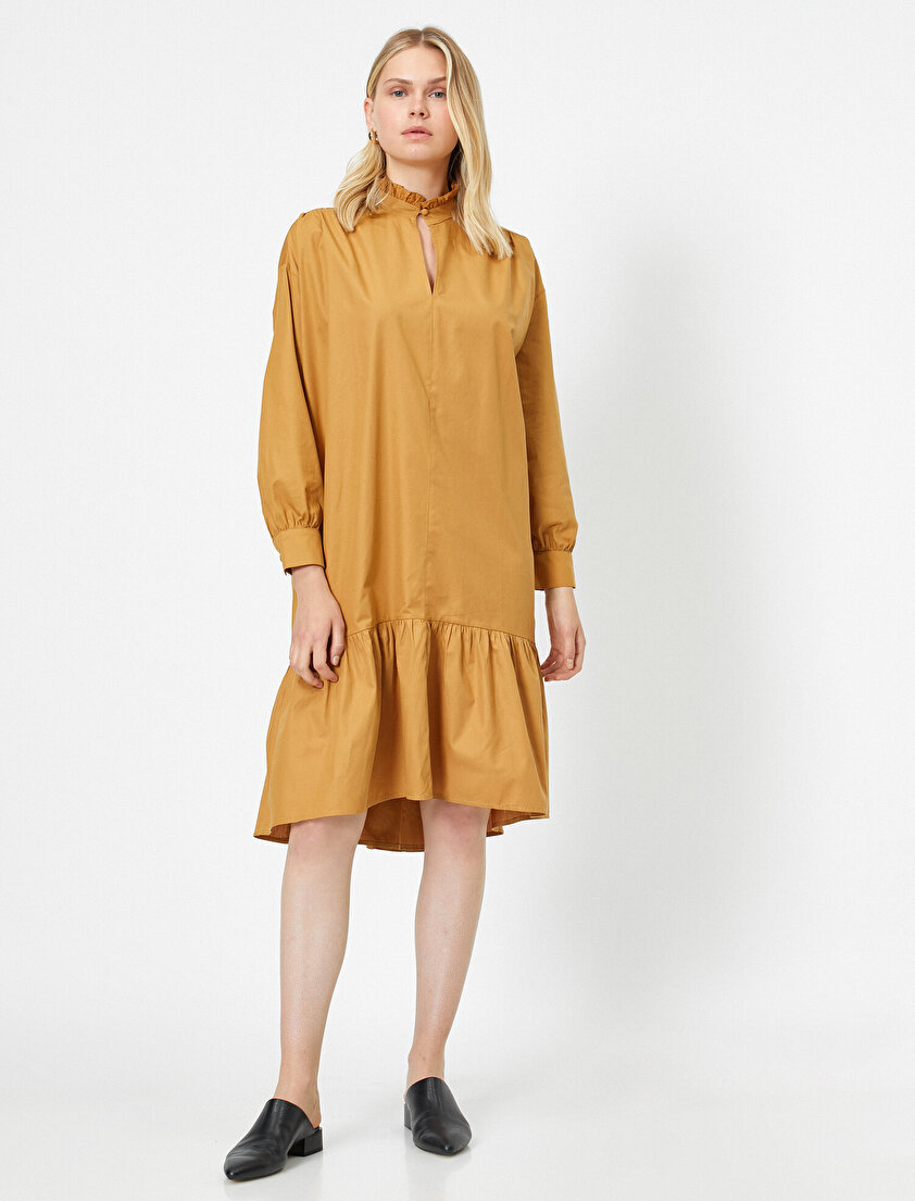 Koton Poplin Yüksek Yakalı Maxi Elbise. 1