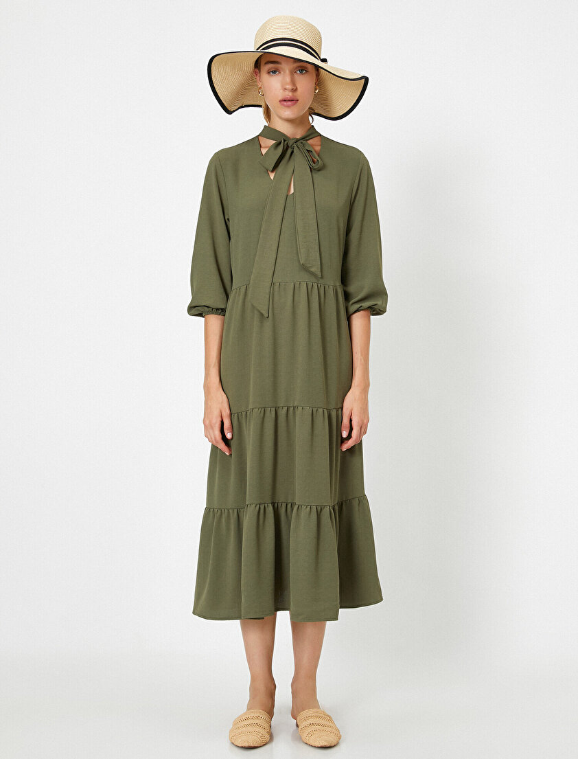 Fular Yaka Uzun Kollu Midi Elbise