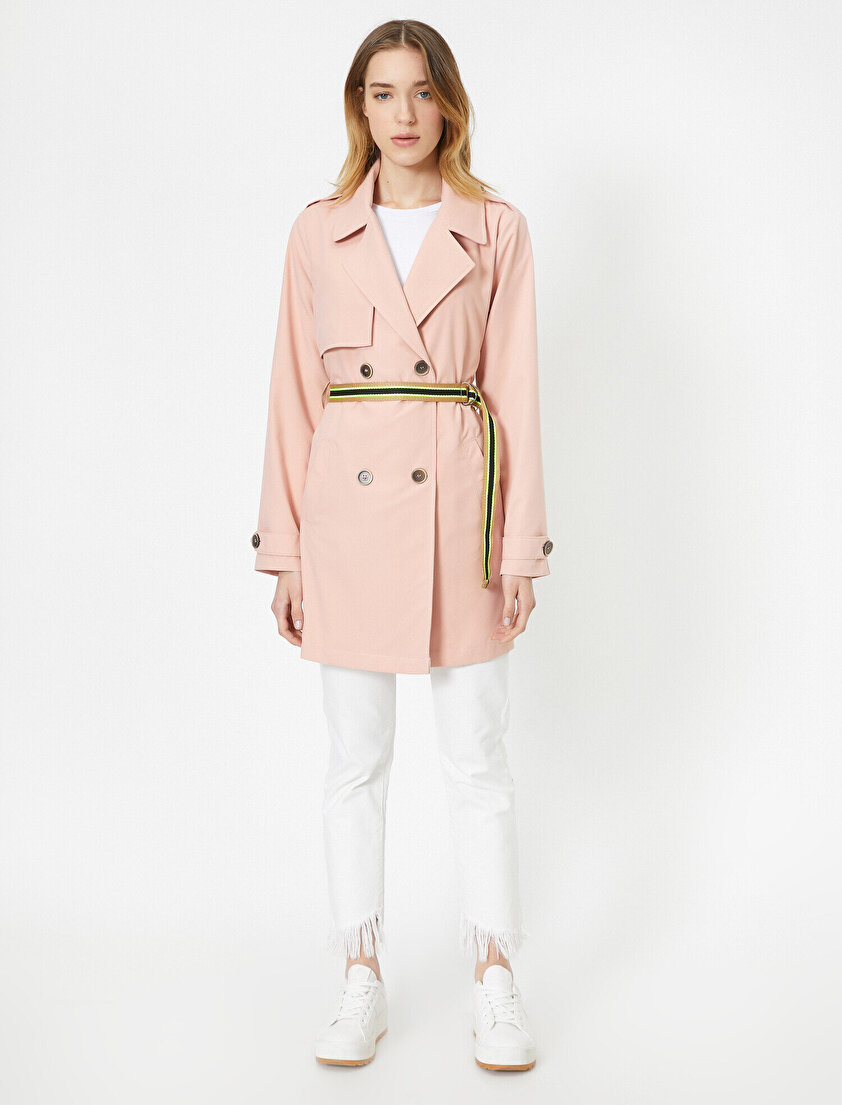 Düğme ve Cep Detaylı Trençkot