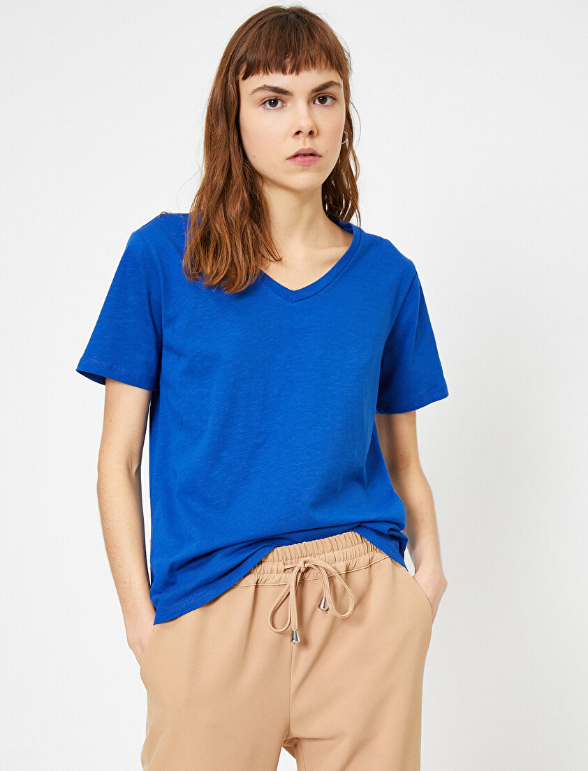 V Yaka T-Shirt