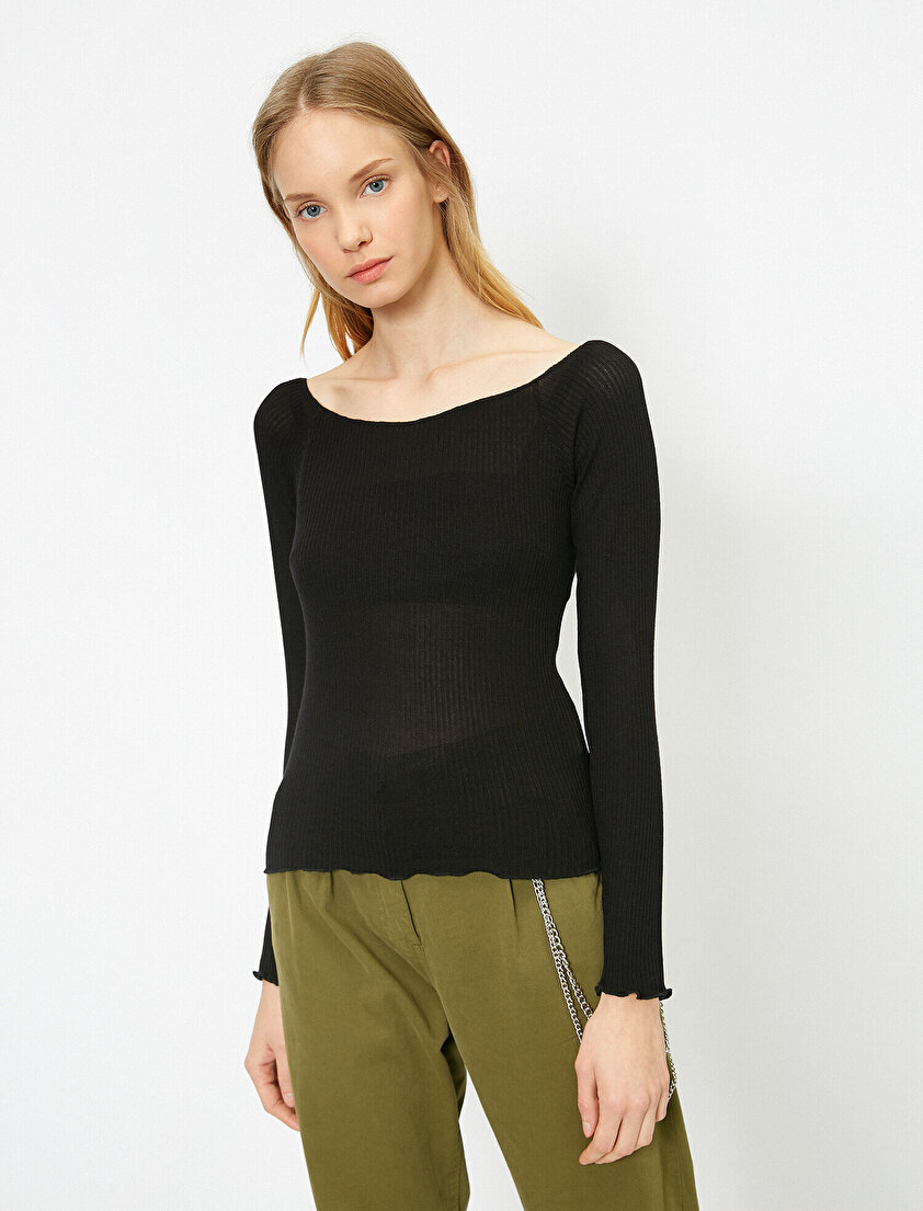 Oyuk Yaka Uzun Kol Tişört