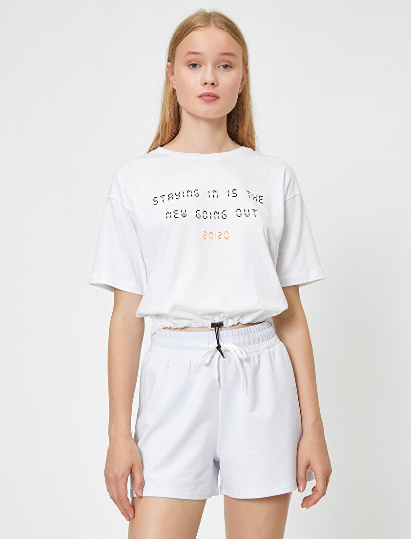 Pamuklu Kısa Kollu Yazılı Baskılı Tişört