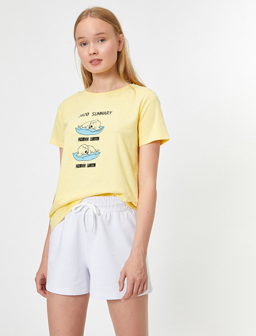 Bisiklet Yaka Kısa Kollu Baskılı Tişört