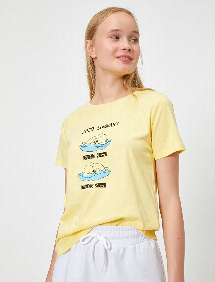 Bisiklet Yaka Kısa Kollu Baskılı Tişört