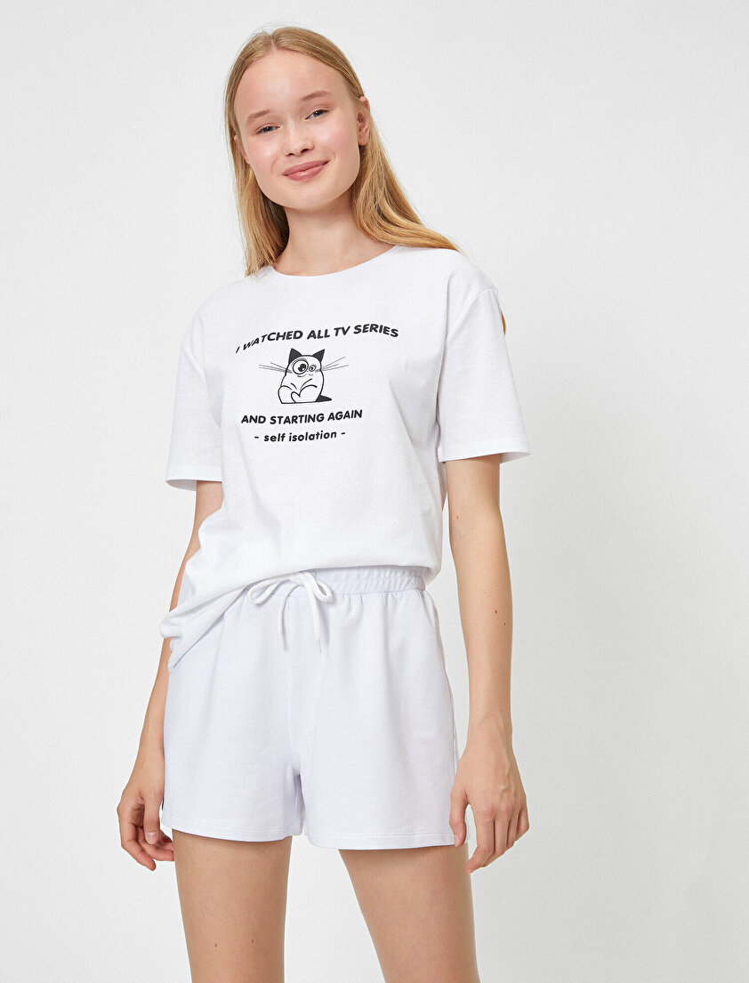 Kısa Kollu Yazılı Baskılı Tişört