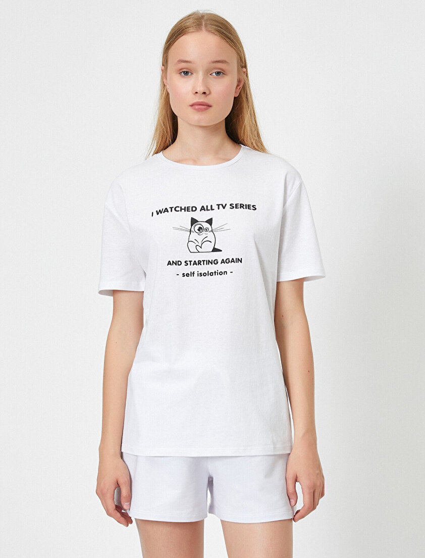 Kısa Kollu Yazılı Baskılı Tişört