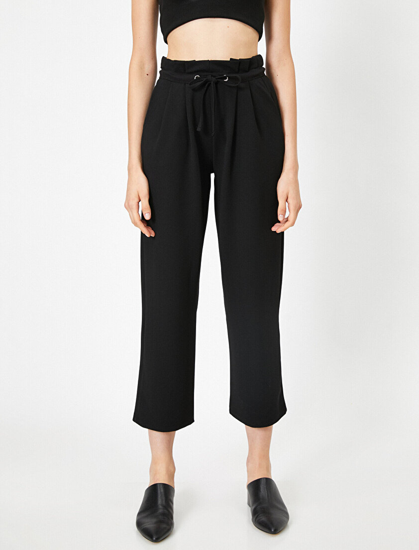 Normal Bel Beli Bağlamalı Cep Detaylı Pantolon
