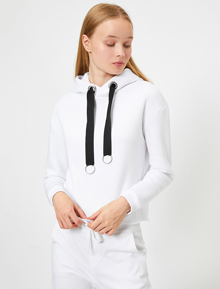 Kapüşonlu Kalın Şeritli Sweatshirt