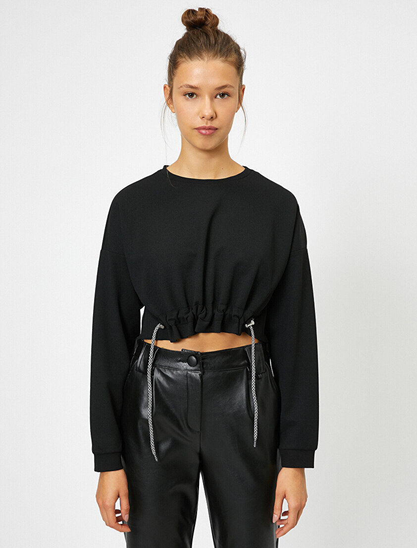 Bisiklet Yaka Beli Bağlamalı Crop Sweatshirt