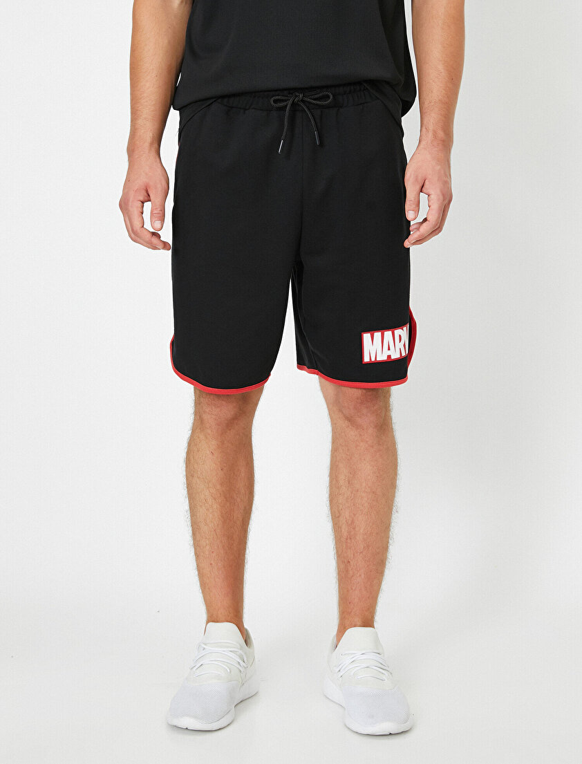 Marvel Lisanslı Cepli Şort