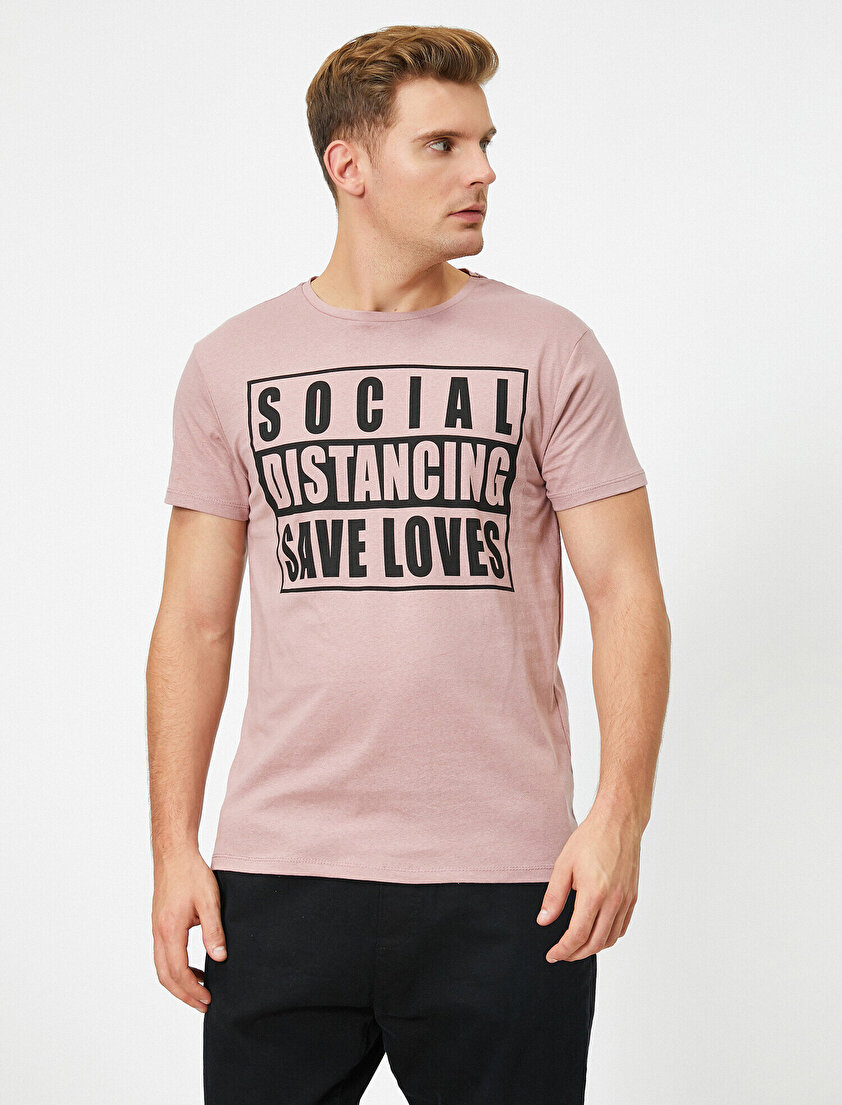 Bisiklet Yaka Kısa Kollu Yazılı Baskılı Tişört