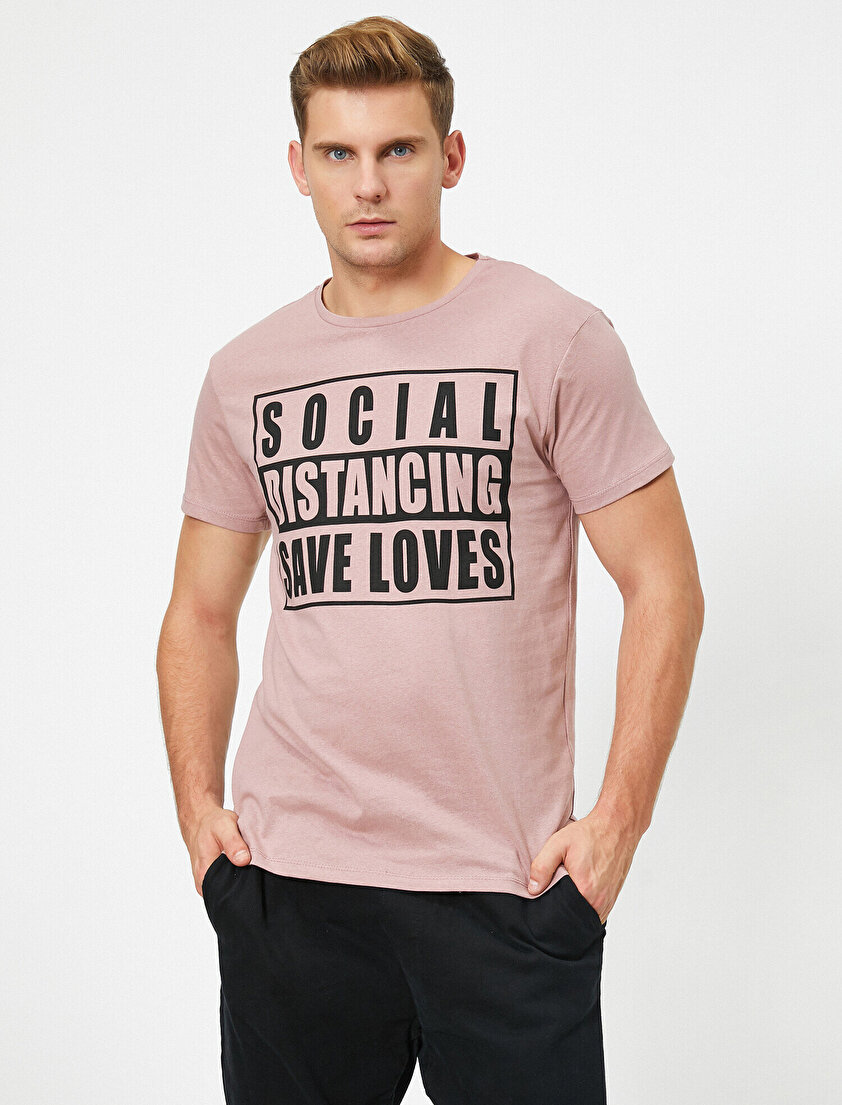 Bisiklet Yaka Kısa Kollu Yazılı Baskılı Tişört