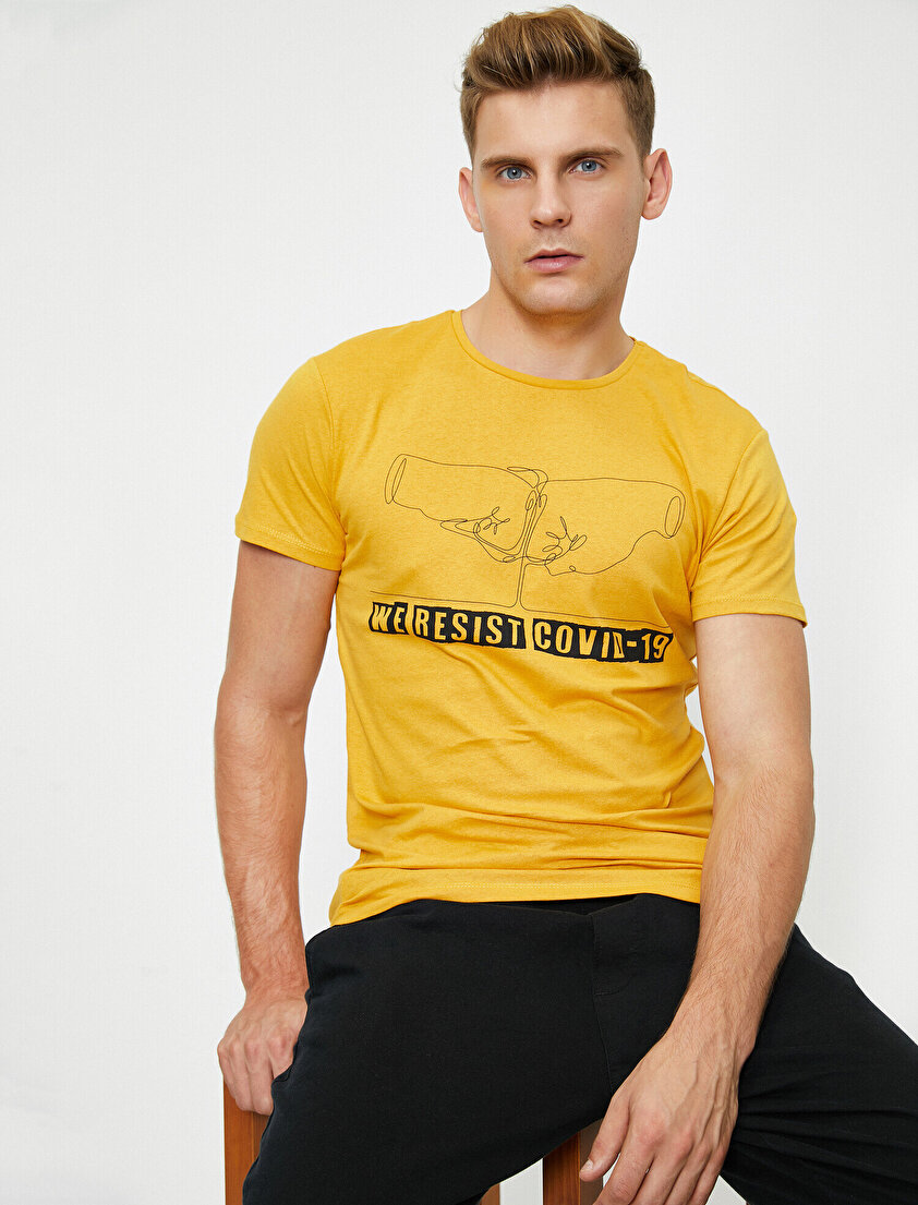 Bisiklet Yaka Kısa Kollu Yazılı Baskılı Tişört