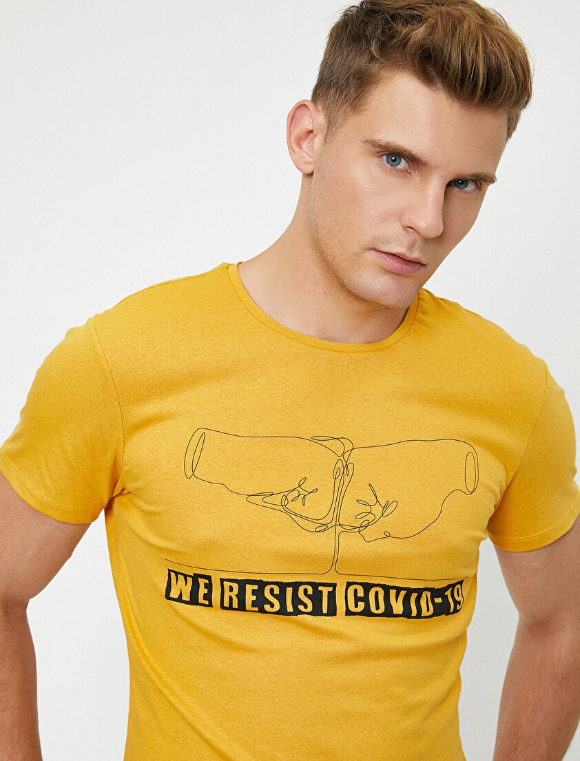 Bisiklet Yaka Kısa Kollu Yazılı Baskılı Tişört