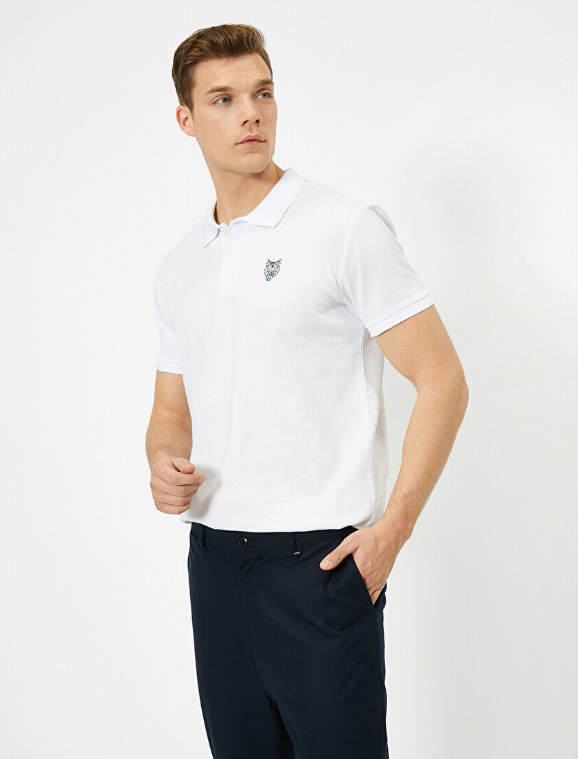 Polo Yaka Göğsü Aslan İşlemeli Slim Fit Tişört