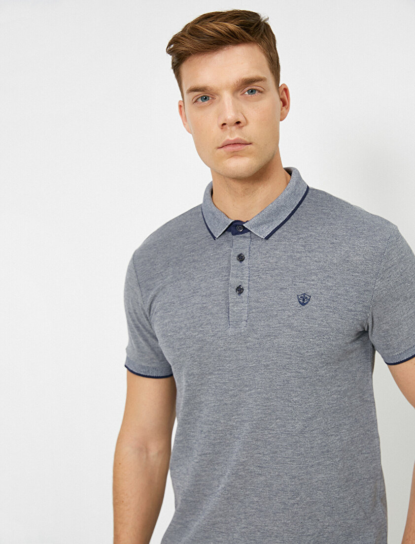 Polo Yaka İşleme Detaylı Desenli Kumaş Slim Fit Tişört