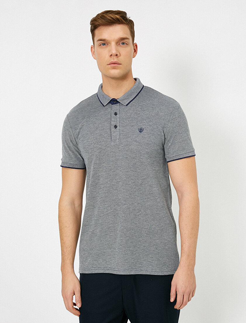 Polo Yaka İşleme Detaylı Desenli Kumaş Slim Fit Tişört