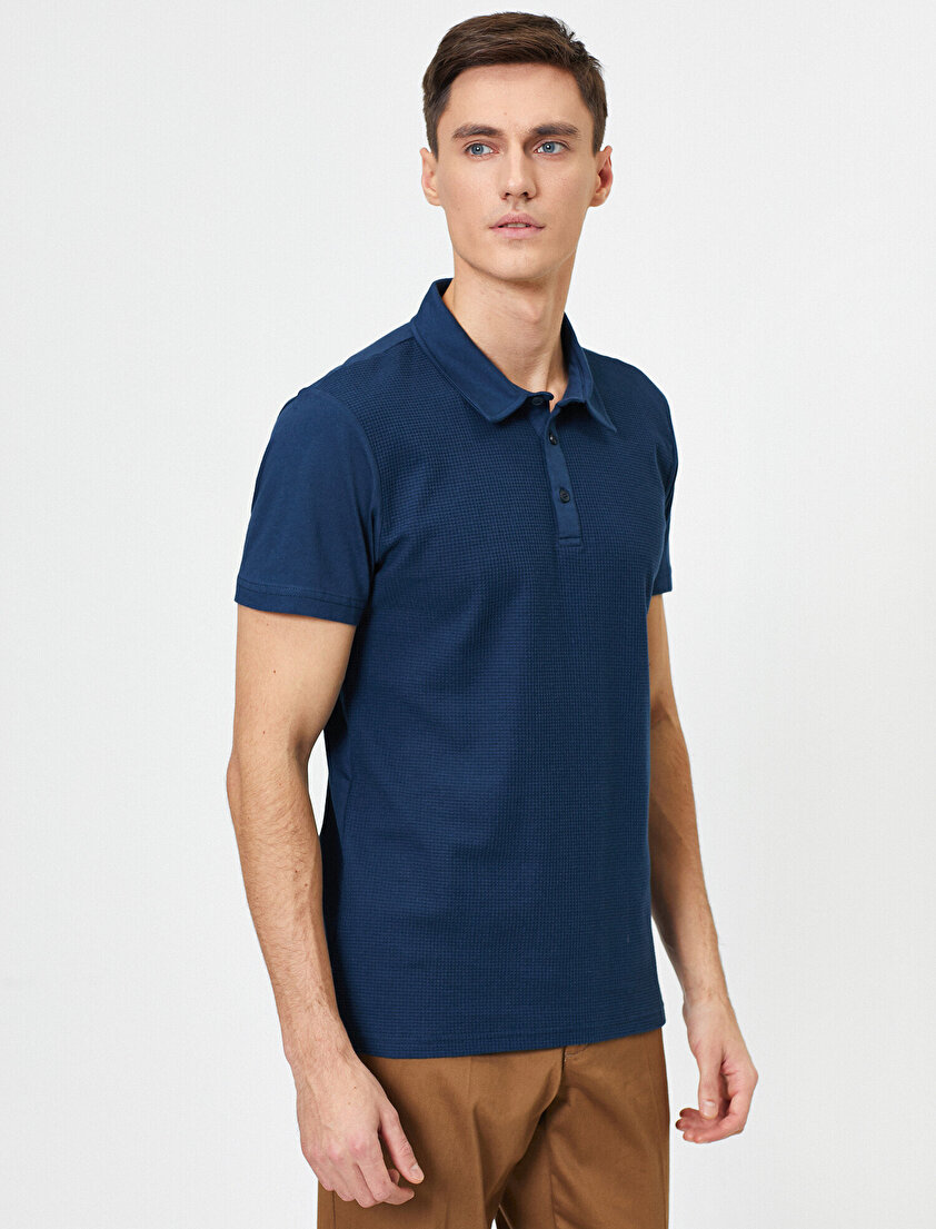 Polo Yaka Dokulu Kumaş Slim Fit Tişört