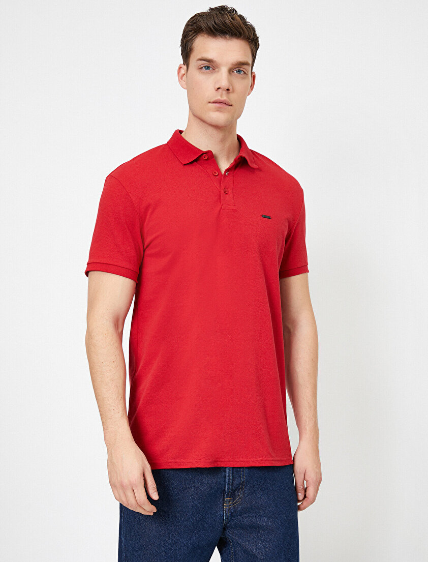 Polo Yaka Metal Logo Detaylı Slim Fit Tişört