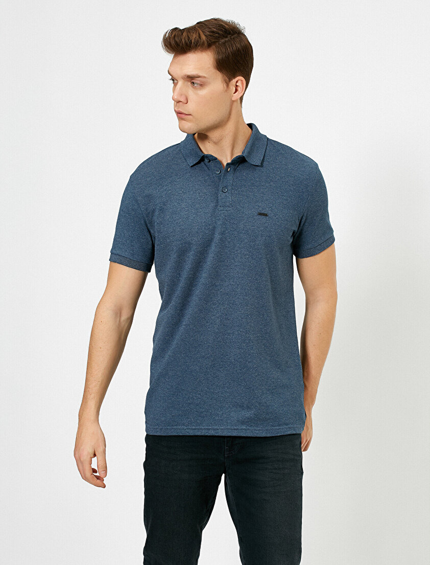 Polo Yaka Metal Logo Detaylı Slim Fit Tişört