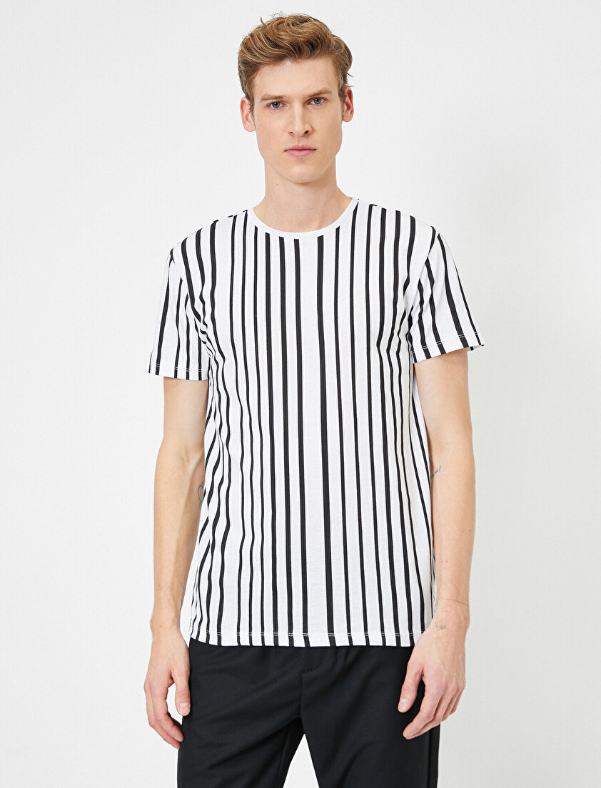 Bisiklet Yaka Çizgili Baskılı Slim Fit Tişört