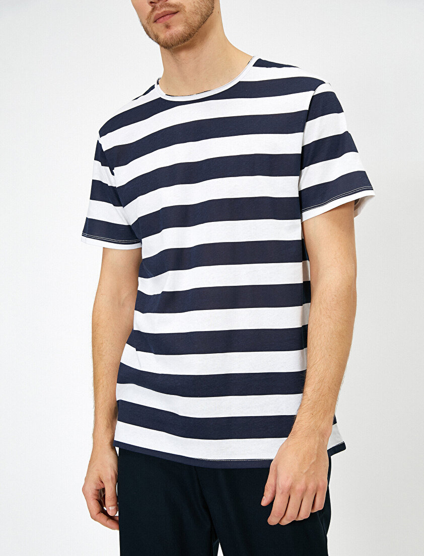 Çizgili T-Shirt